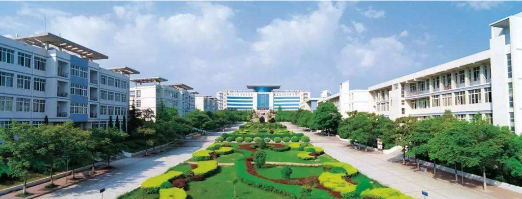 ���ϳǽ�ѧԺ��ô������רҵ����Щ������¼ȡ�����߶��٣�