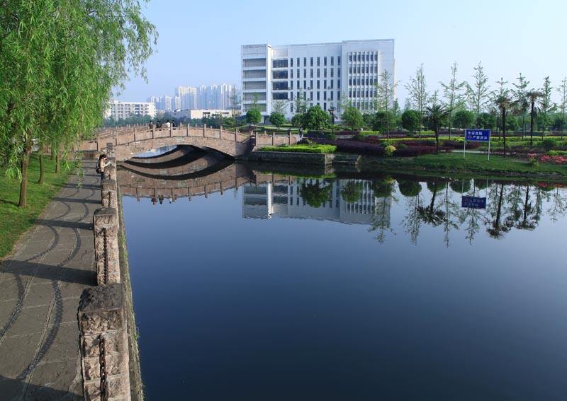 西华大学是几本怎么样?西华大学地址在哪?