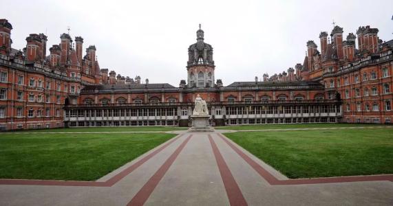 Ӣ������˹�ش�ѧ��������������˹�ش�ѧ������������