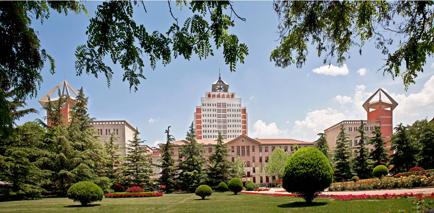 伟德国际为了帮她还债 法官们直播卖螃蟹