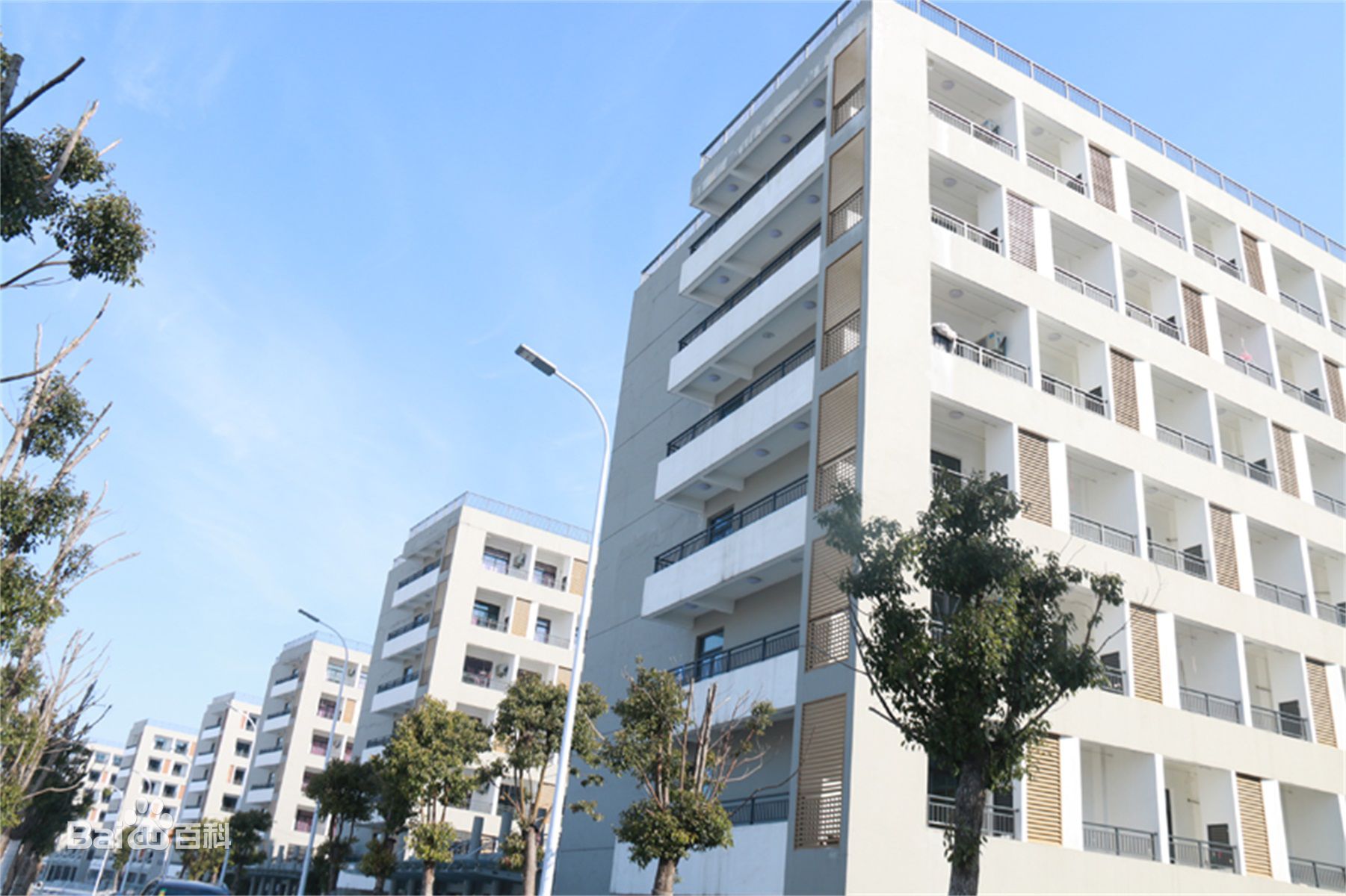 泰州学院是几本怎么样在哪个区?2023泰州学院学费多少宿舍如何?