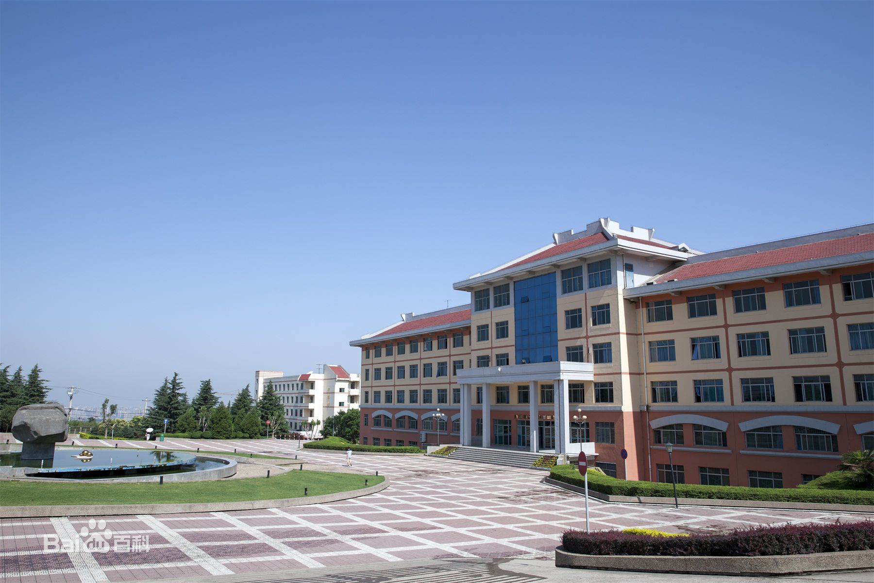西安思源学院怎么样地址在哪是几本?2023各专业学费多少宿舍如何