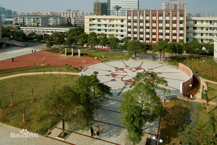 湖南女子学院是几本地址在哪有男生吗?2023学院录取分数是多少?