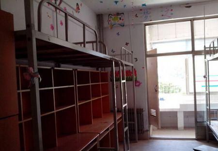 山东药品食品职业学院是公办还是民办?学费多少钱?
