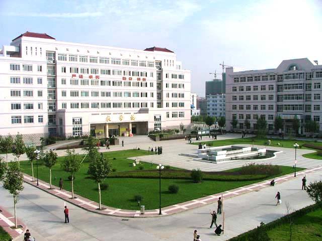 陕西交通职业技术学院公办还是民办?一年学费多少?王牌专业