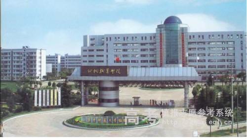 仙桃職業(yè)學(xué)院升為本科了嗎？一年學(xué)費(fèi)多少王牌專(zhuān)業(yè)有哪些？