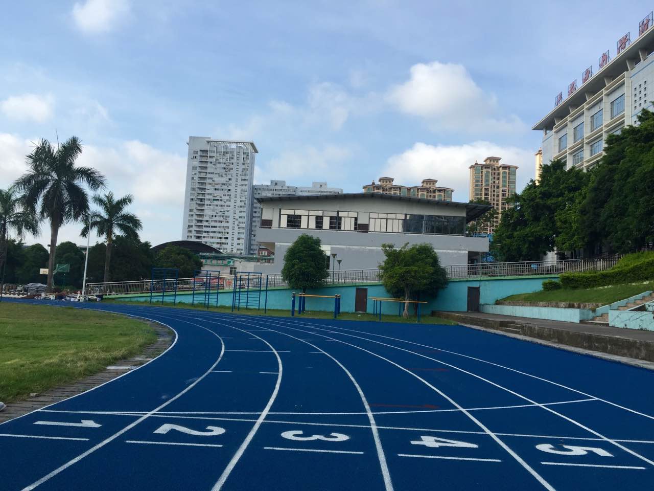 廣西電力職業(yè)技術(shù)學院是本科嗎？學費多少？專業(yè)推薦及就業(yè)率