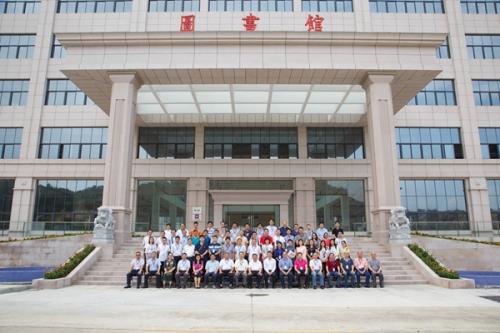 廣東南方職業(yè)學(xué)院是公辦還是民辦？學(xué)費(fèi)貴不貴分?jǐn)?shù)線是多少？