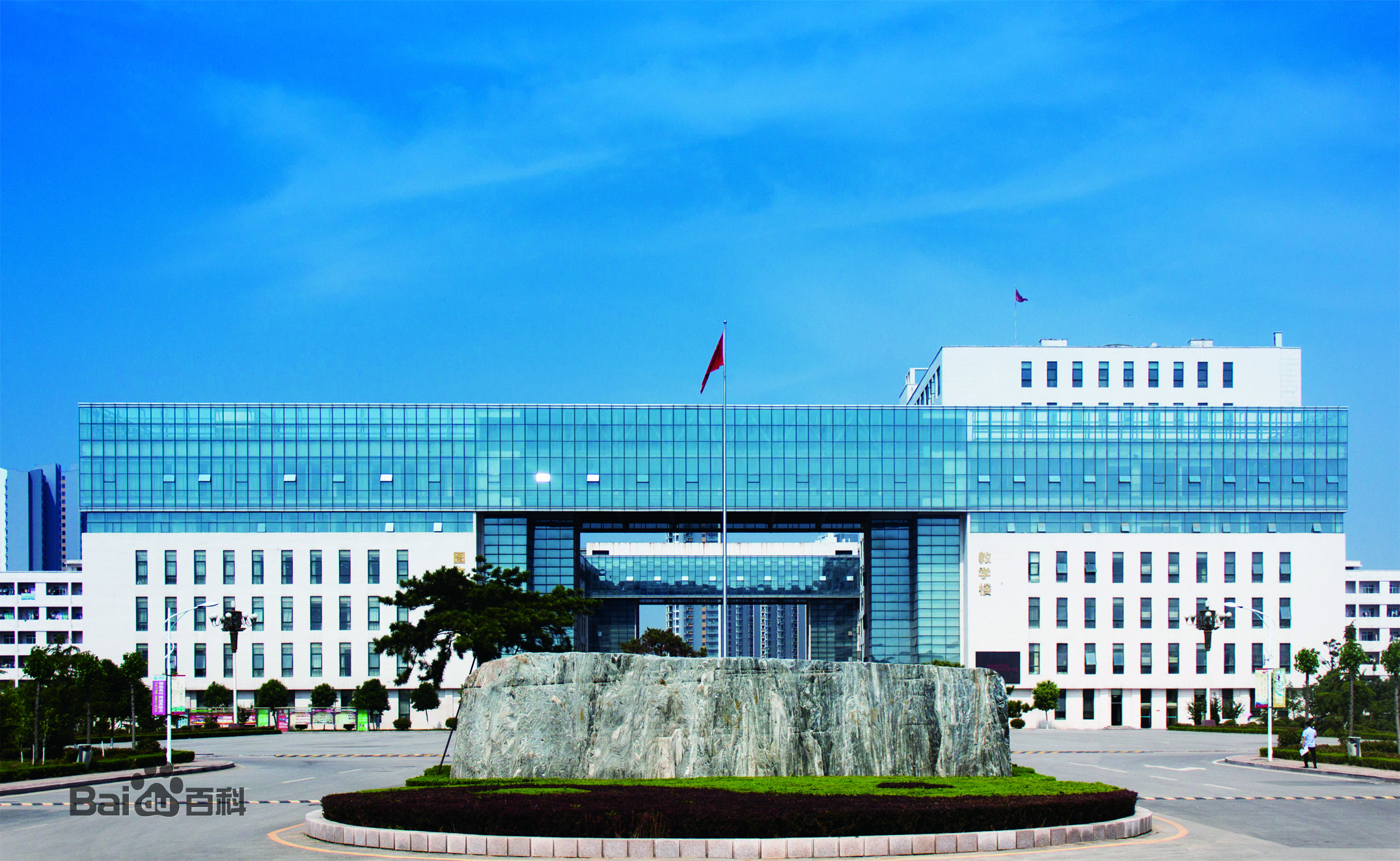 济宁医学院地址在哪怎么样是几本?2023分数线多少附属医院有哪些