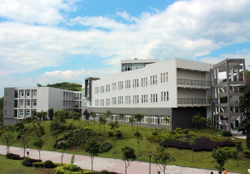 重庆传媒职业学院好不好是民办还是公办?学费多少专业有哪些?